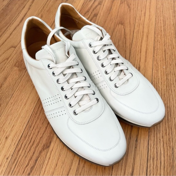 Magnanni Leather Sneakers - Picture 1 of 9